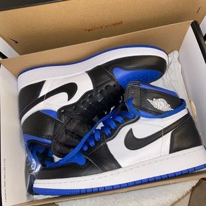 Womens Air Jordan 1 Retro High OG GS ‘royal toe’